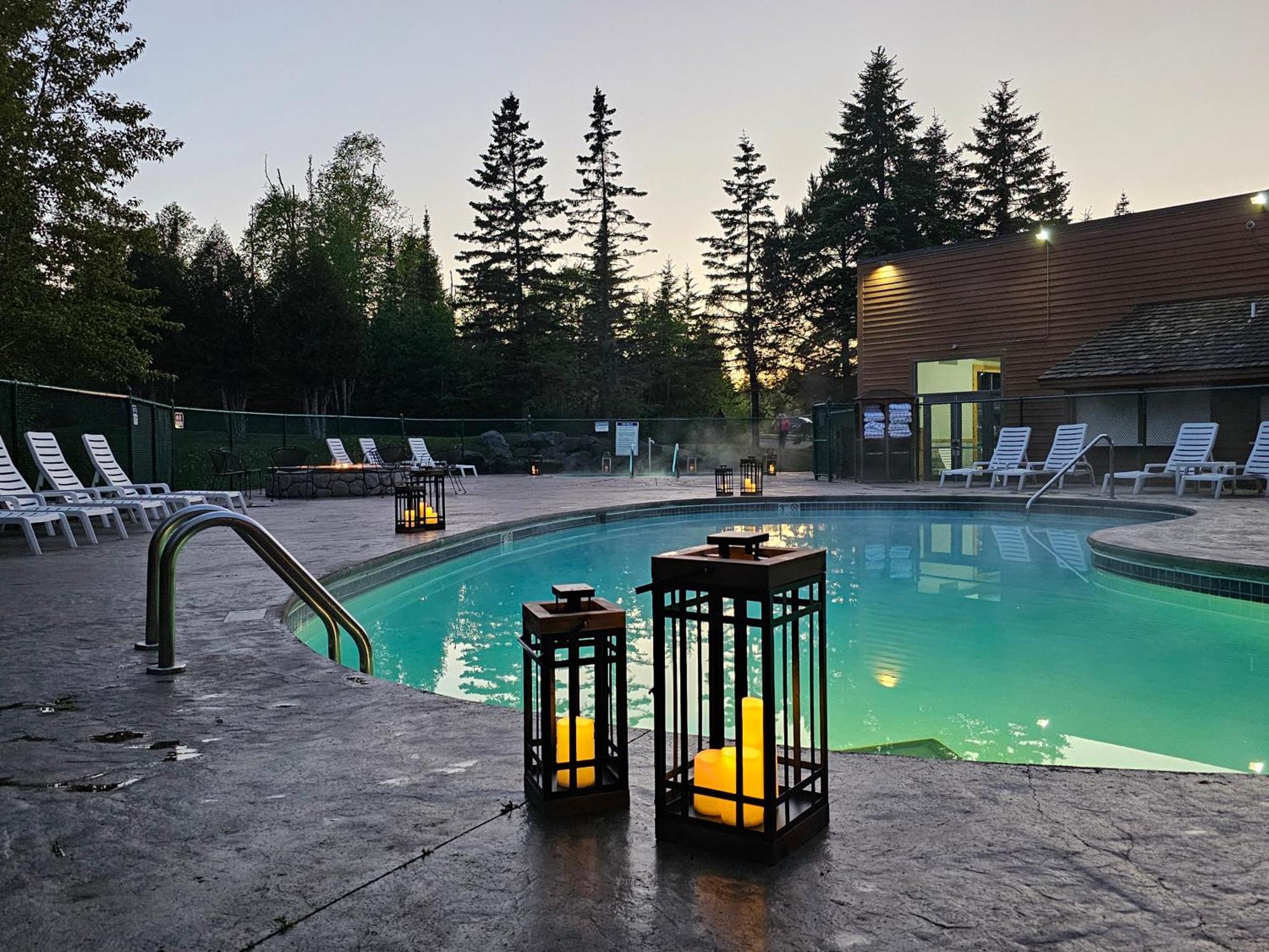 Superior Shores Resort Two Harbors Exterior foto