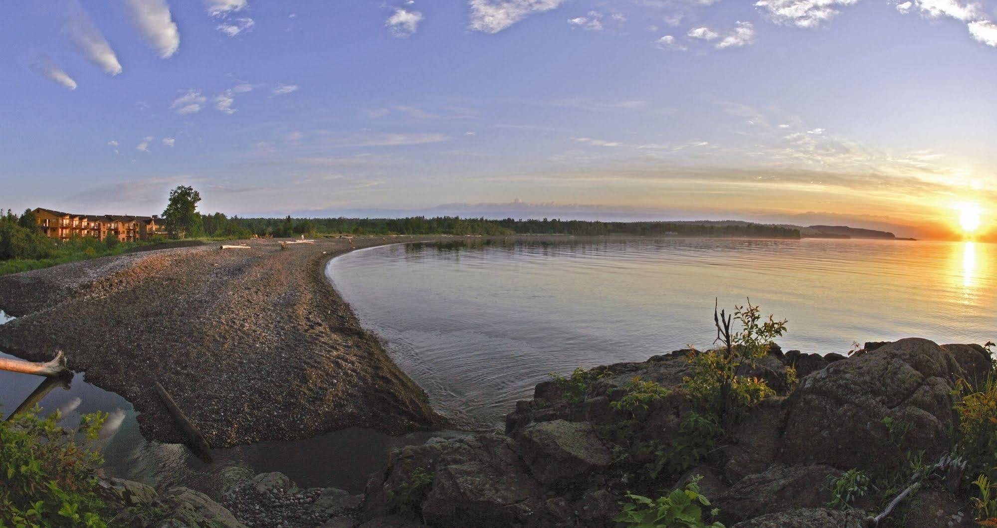 Superior Shores Resort Two Harbors Exterior foto